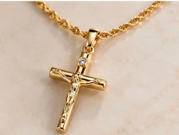 18k Gold Plated Cross Pendant Necklace