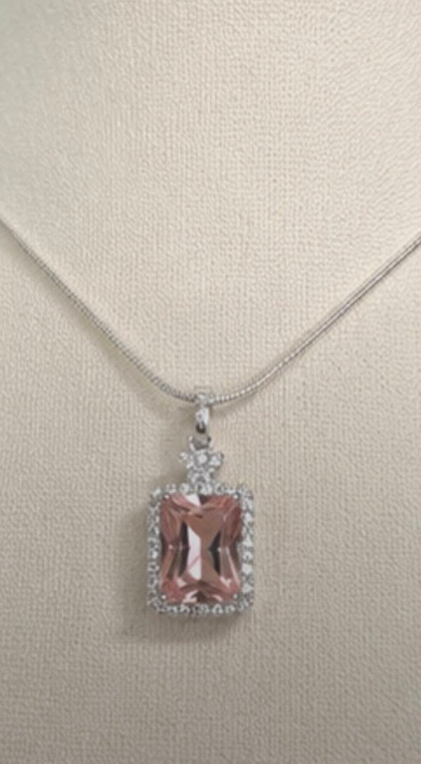 Elegant Sterling Silver 5 Carat Hand Set Peach Morganite Pendant Necklace