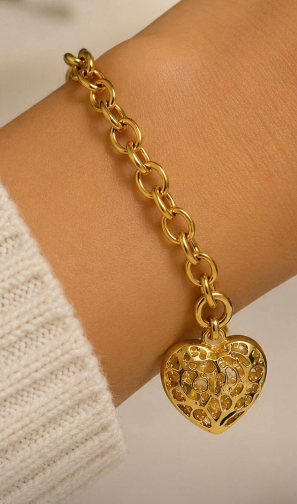 Gold Heart Pendant Chain Necklace - Women Jewelry