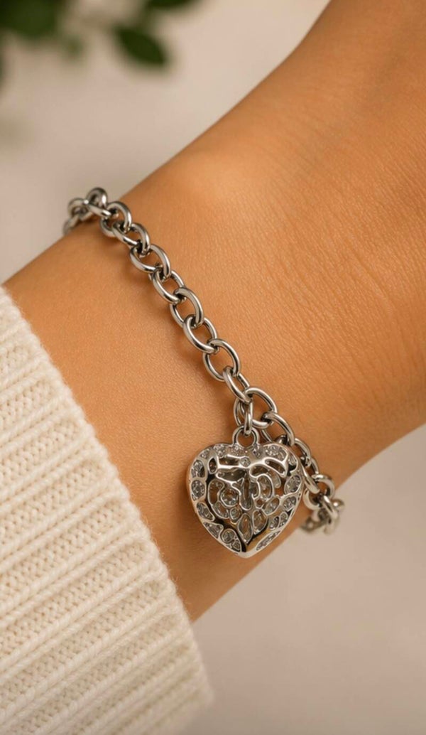 Silver Heart Charm Chain Bracelet - Women's Jewelry
