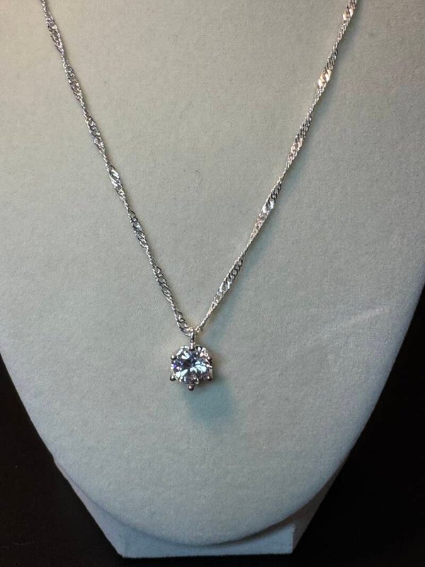 Elegant Sterling Silver Necklace with 2 Carat Moissanite Floral Pendant