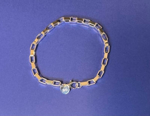 Elegant Sterling Silver Chain Link Bracelet