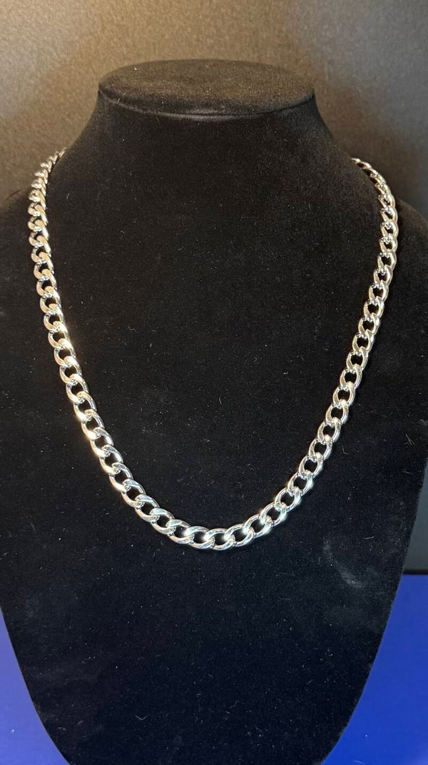 Elegant 24” 10mm Silver Stainless Steel Chain Necklace