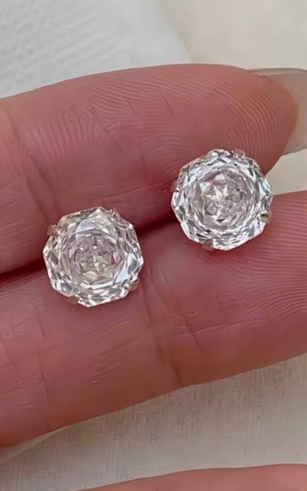 Elegant 18k White Gold Over Sterling Silver Cubic Zirconia Stud Earrings