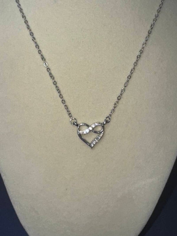 Elegant Silver Heart Necklace