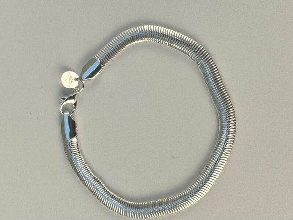 Elegant Sterling Silver 8” 7mm  Bracelet