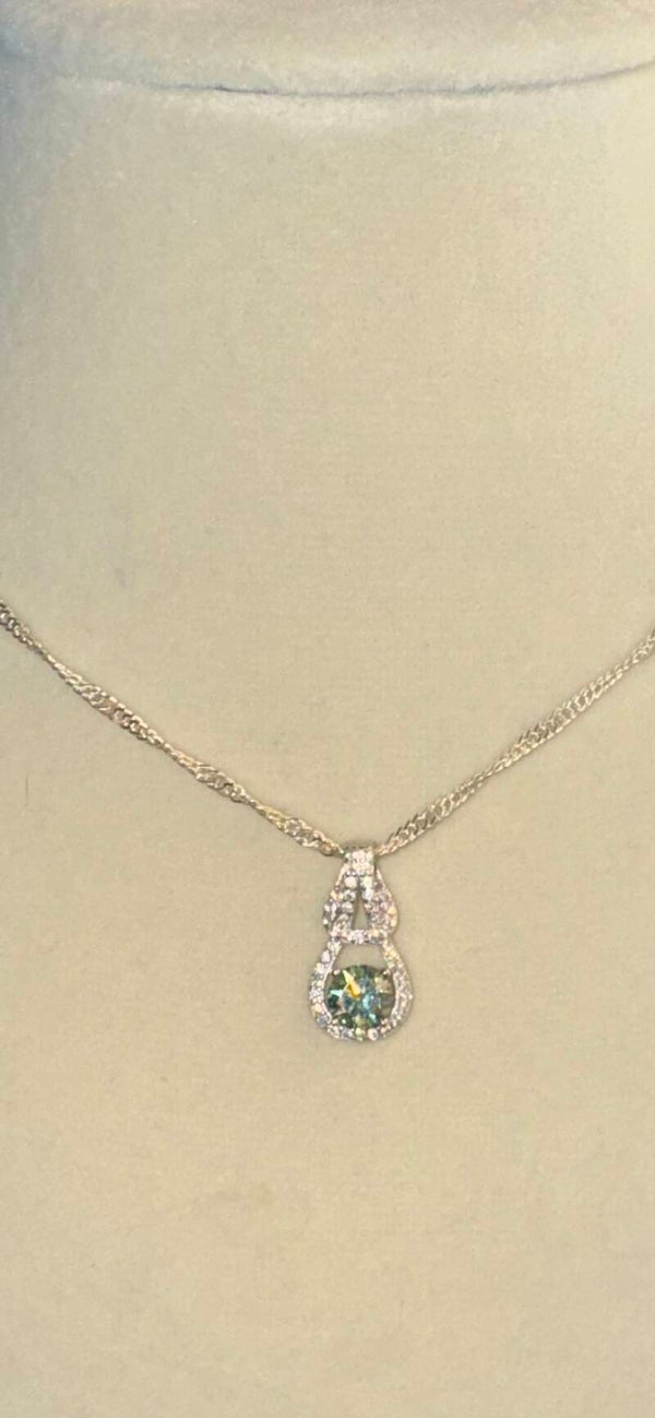 Elegant 18” Sterling Silver Necklace with Green Moissanite Diamond Gemstone