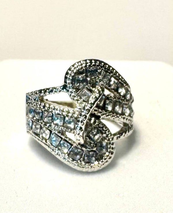 Elegant Silver Women's Ring
