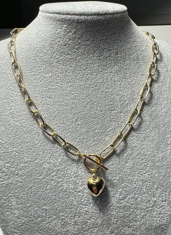 Gold Heart Pendant Necklace