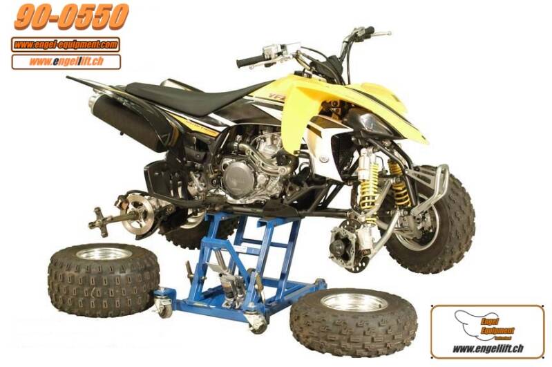 Engellift 90-0550 in Einsatz (1)