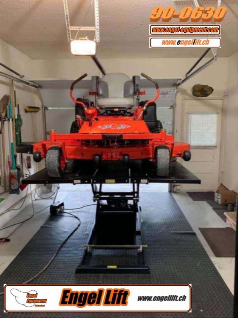 Engellift 90-0630 mit ein Snapper Räsenmähwerk