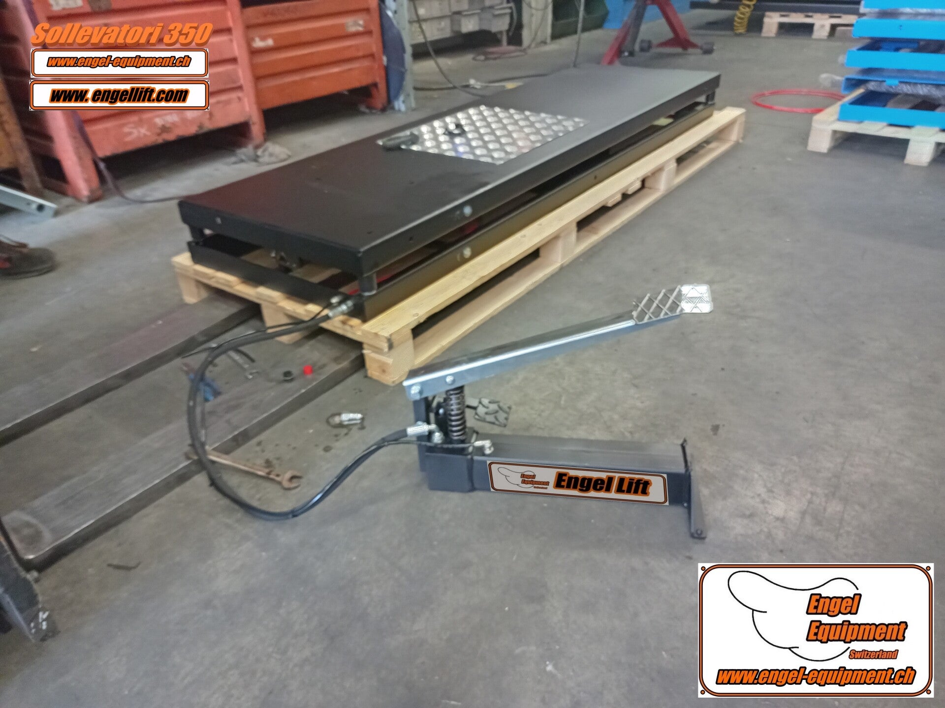 Engellift Sollevatori 350.1 mit Fusspumpe (auf pallete)