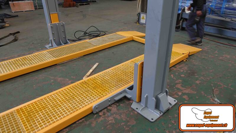 TK 3500 AW ; PONT ÉLÉVATEUR PREMIUM À 2 COLONNES POUR LAVAGE DE VOITURE -3.500KG.-6