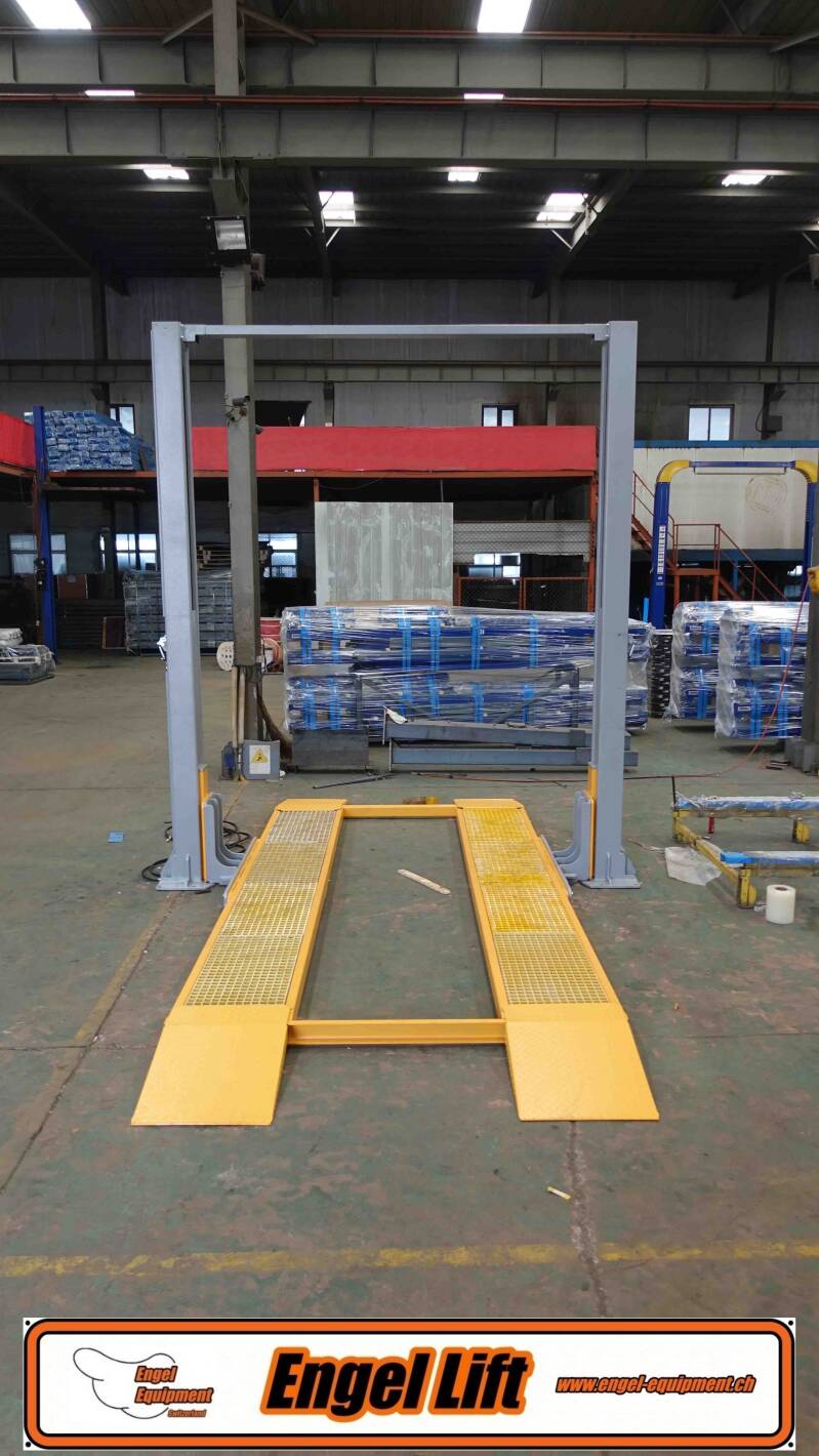 TK 3500 AW ; PONT ÉLÉVATEUR PREMIUM À 2 COLONNES POUR LAVAGE DE VOITURE -3.500KG.-5