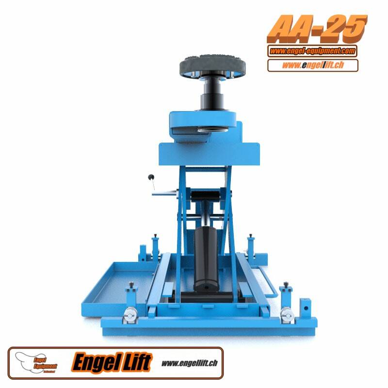 Engellift AA-25, Seitliches Ansicht.