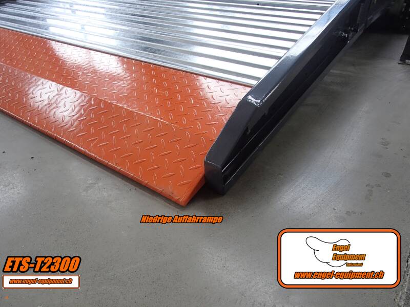 ETS-T2300 : PLATEFORME ÉLÉVATRICE DE PARKING À CISEAUX ARTICULÉE détail-1