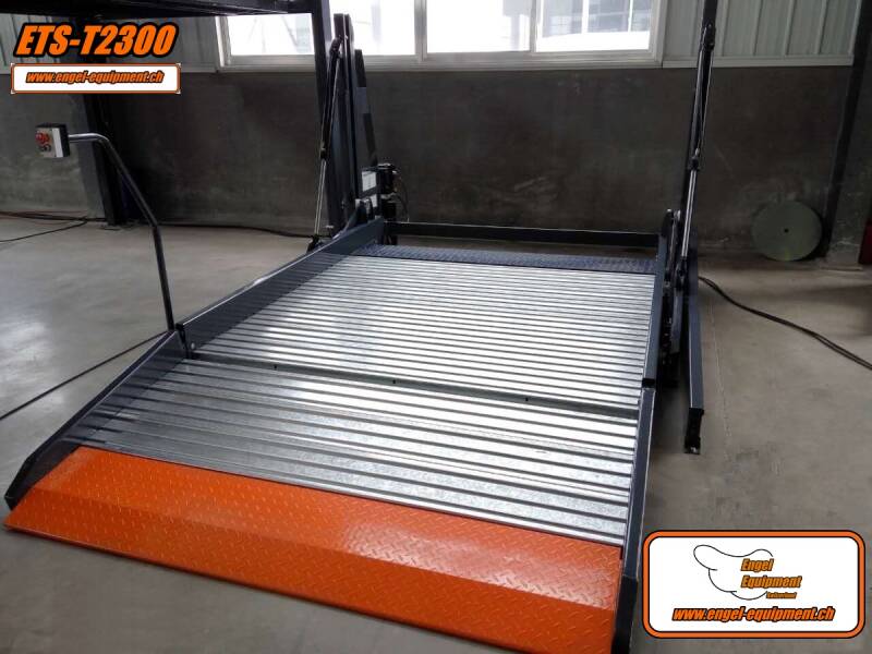 ETS-T2300 : PLATEFORME ÉLÉVATRICE DE PARKING À CISEAUX ARTICULÉE (2)