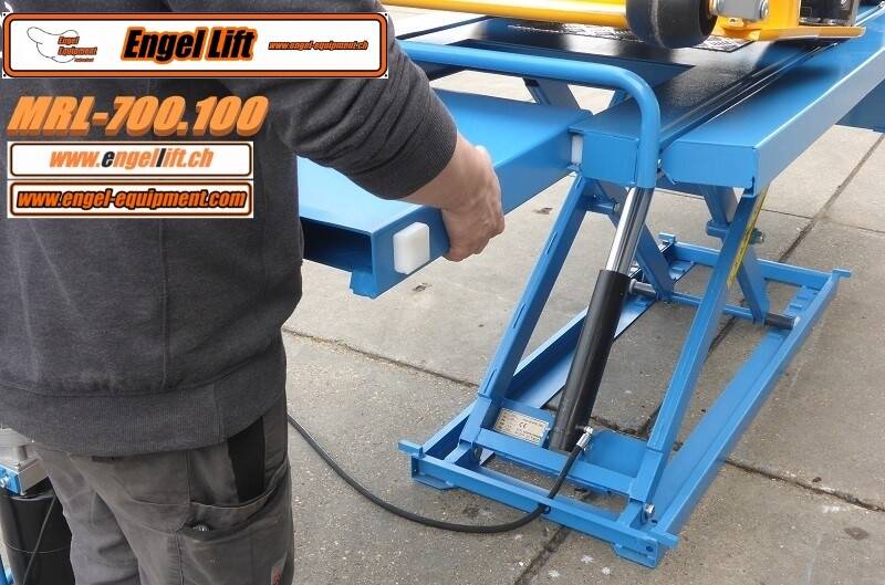 Engellift MRL-700.100:Plattform Auszug