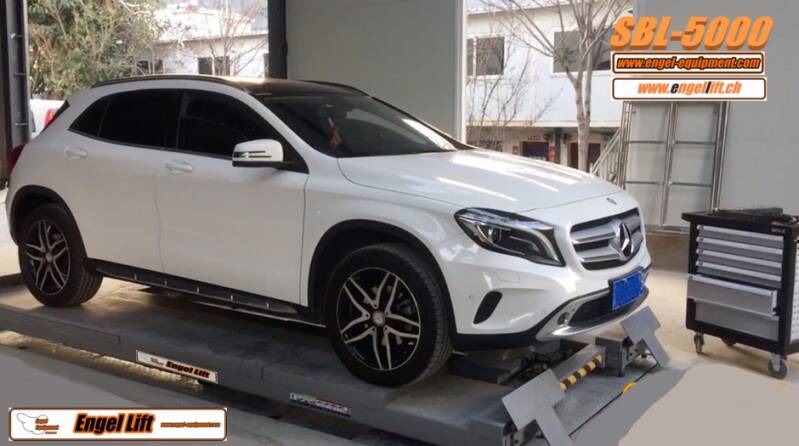 Engellift SBL-5000 ; PREMIUM Ponts élévateurs à deux vérins sous châssis à direction / Ponts élévateurs à direction à vérin -5.000 kg.-4