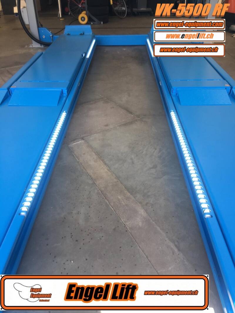 Engellift VK-5500 RF; Ascenseur à 4 colonnes. , 5 500 kg. , 4 colonnes élévatrices avec roulettes système de levage sans roues.-3