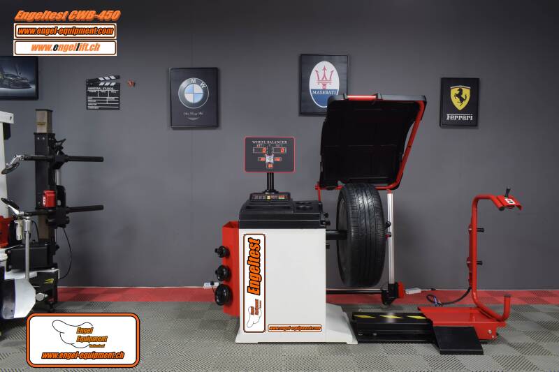 Engeltest CWB-450 unsere TOPmodel , Vollautomatische  Auswuuchtmaschine.