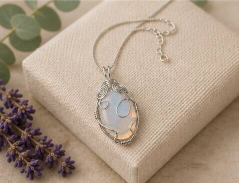 moonstone-cabochon-necklace3-standard.jpg