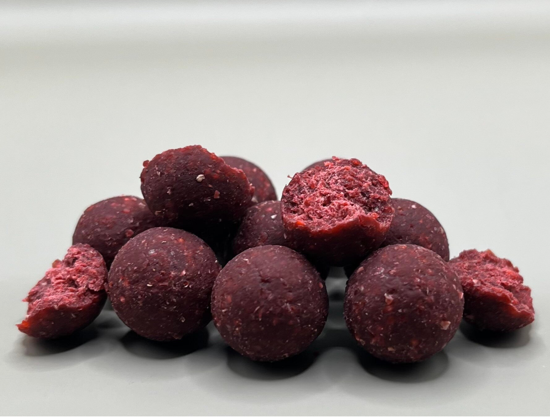 Robin Red Garlic Boilies 15mm