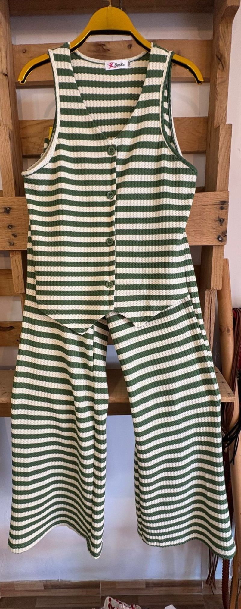 conjunto verde