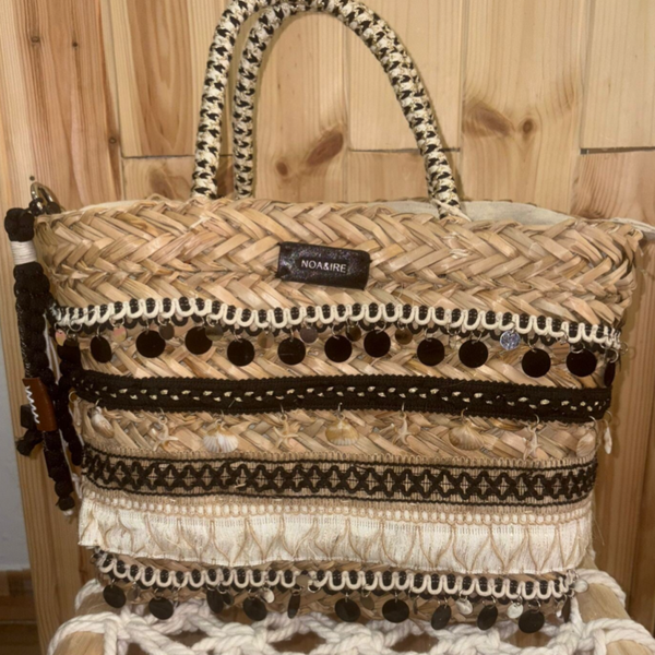 Bolso con flecos