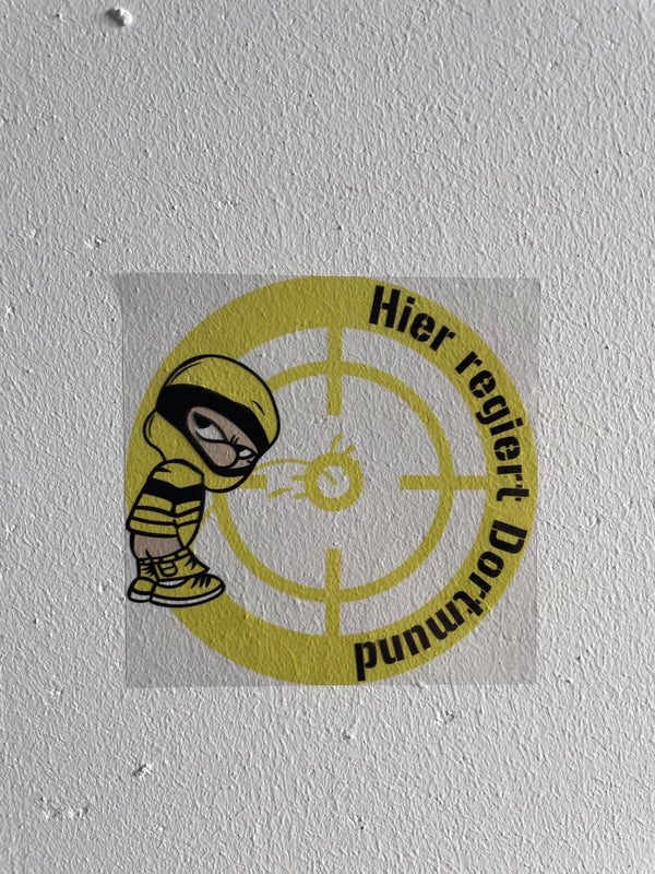 Hier Regiert Dortmund transparente Aufkleber