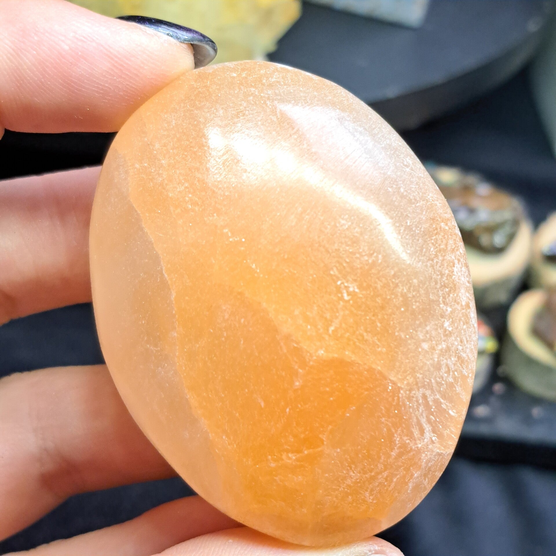 Oranje Satijnspaat Palmsteen