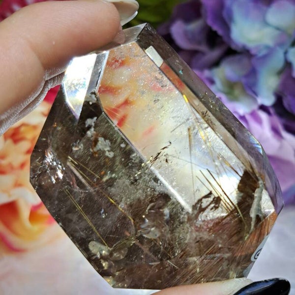 Rutiel Rookkwarts Sculptuur