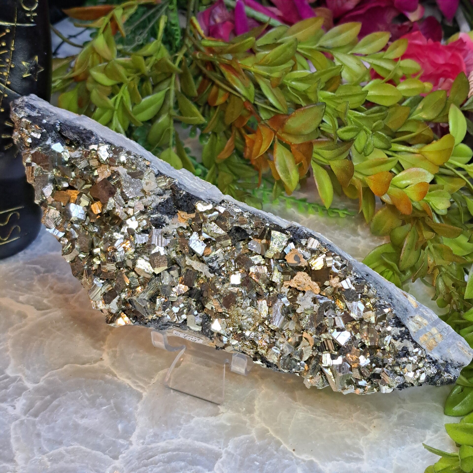 Pyriet met Kwarts en Galeniet Cluster