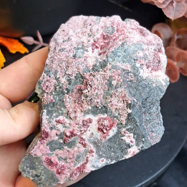 Erythriet met Roseliet Cluster Bou Azzar (1)