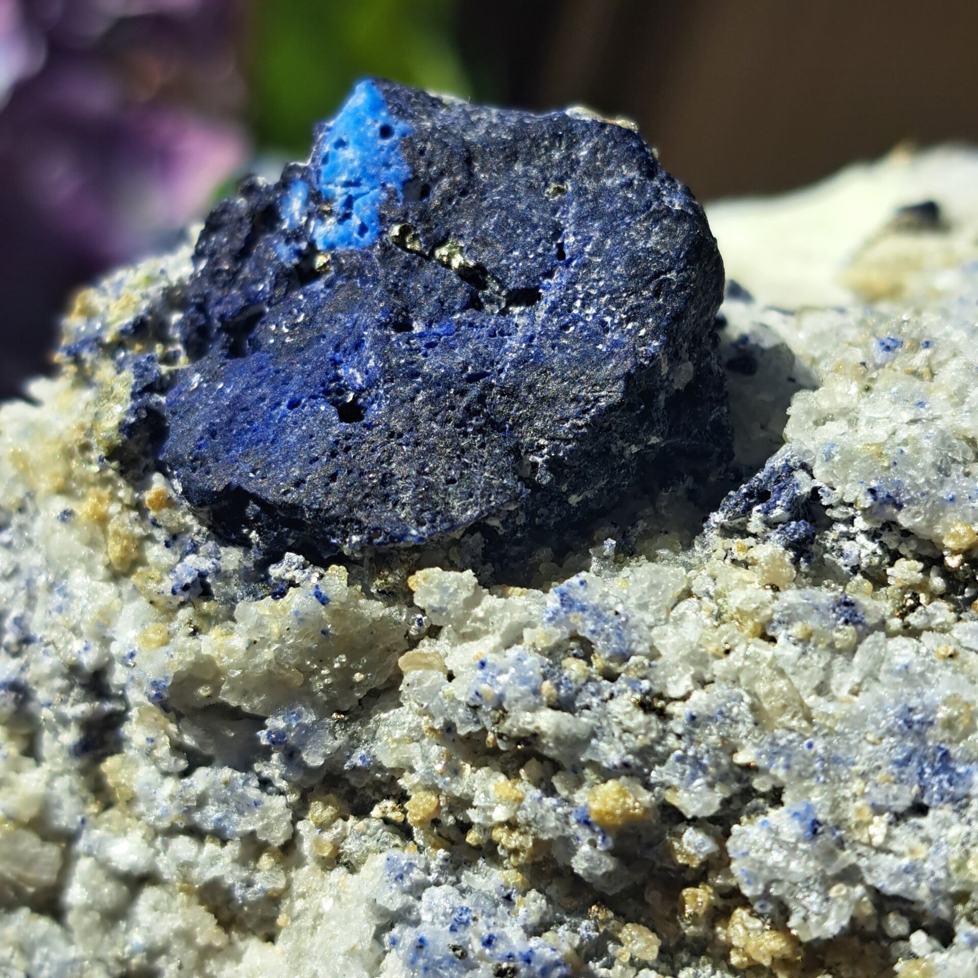 Lazuriet Cluster (1)