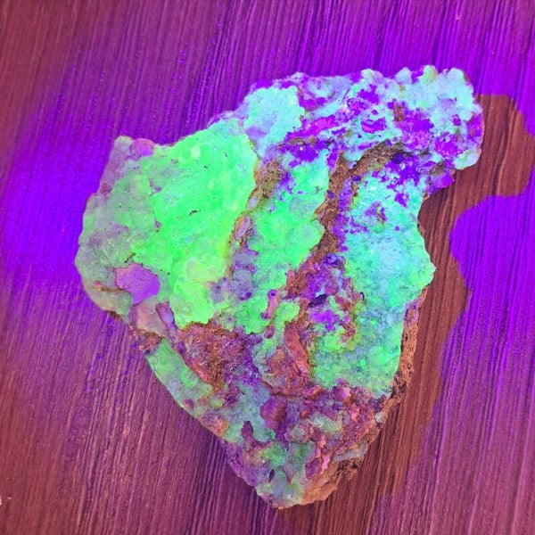 Hyaliet Cluster (26)