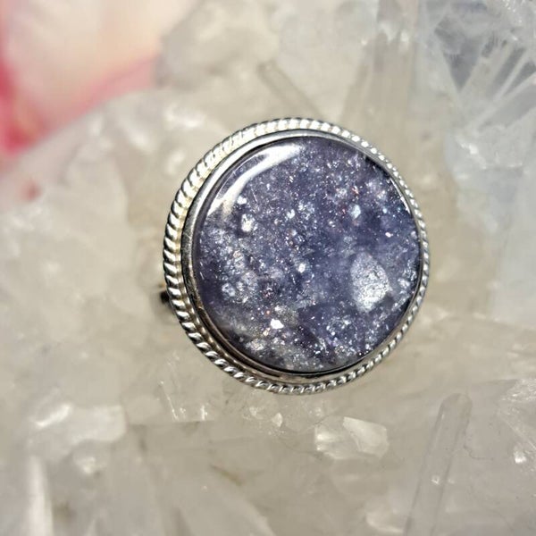 Ioliet Ring Maat 19