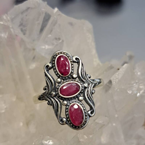 Robijn Ring Maat 17,5