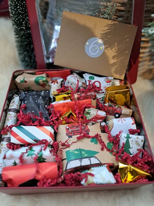 MERRY CHRISTMASBOX 6