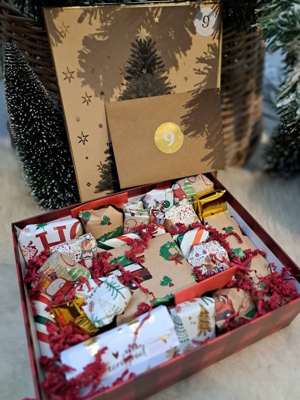 MERRY CHRISTMASBOX 9