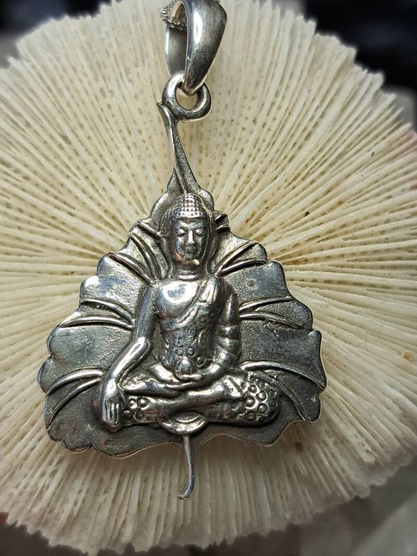 Lotus Buddha Hanger
