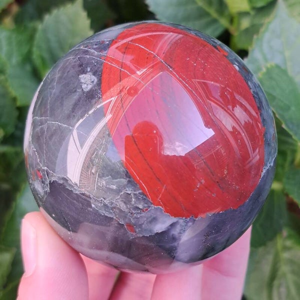 Bloedsteen met Chalcedoon Bol (5)