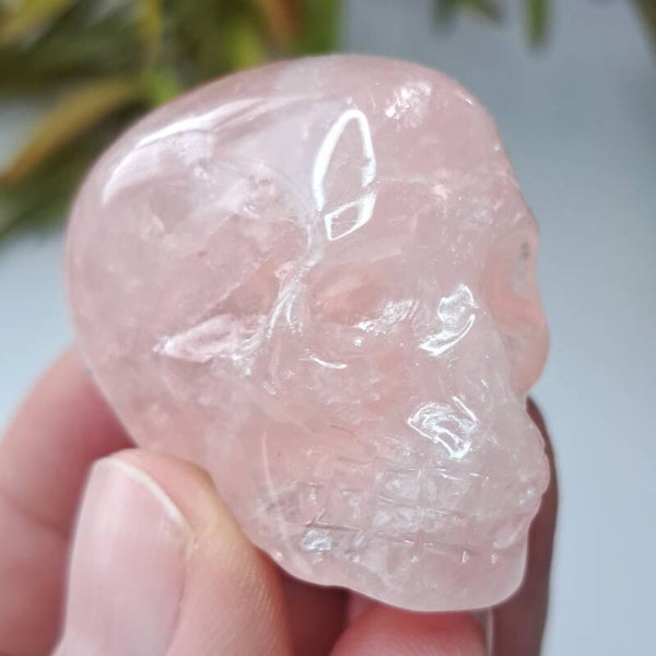Rozenkwarts Skull (3)