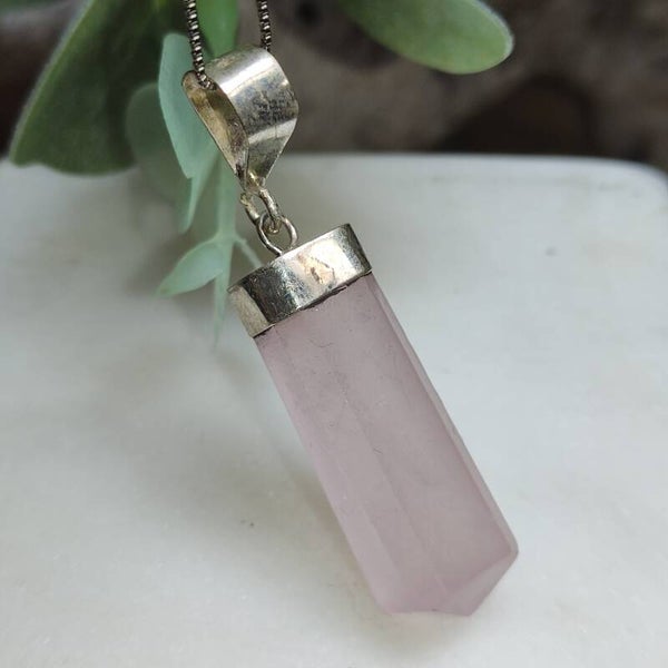 Rozenkwarts hanger