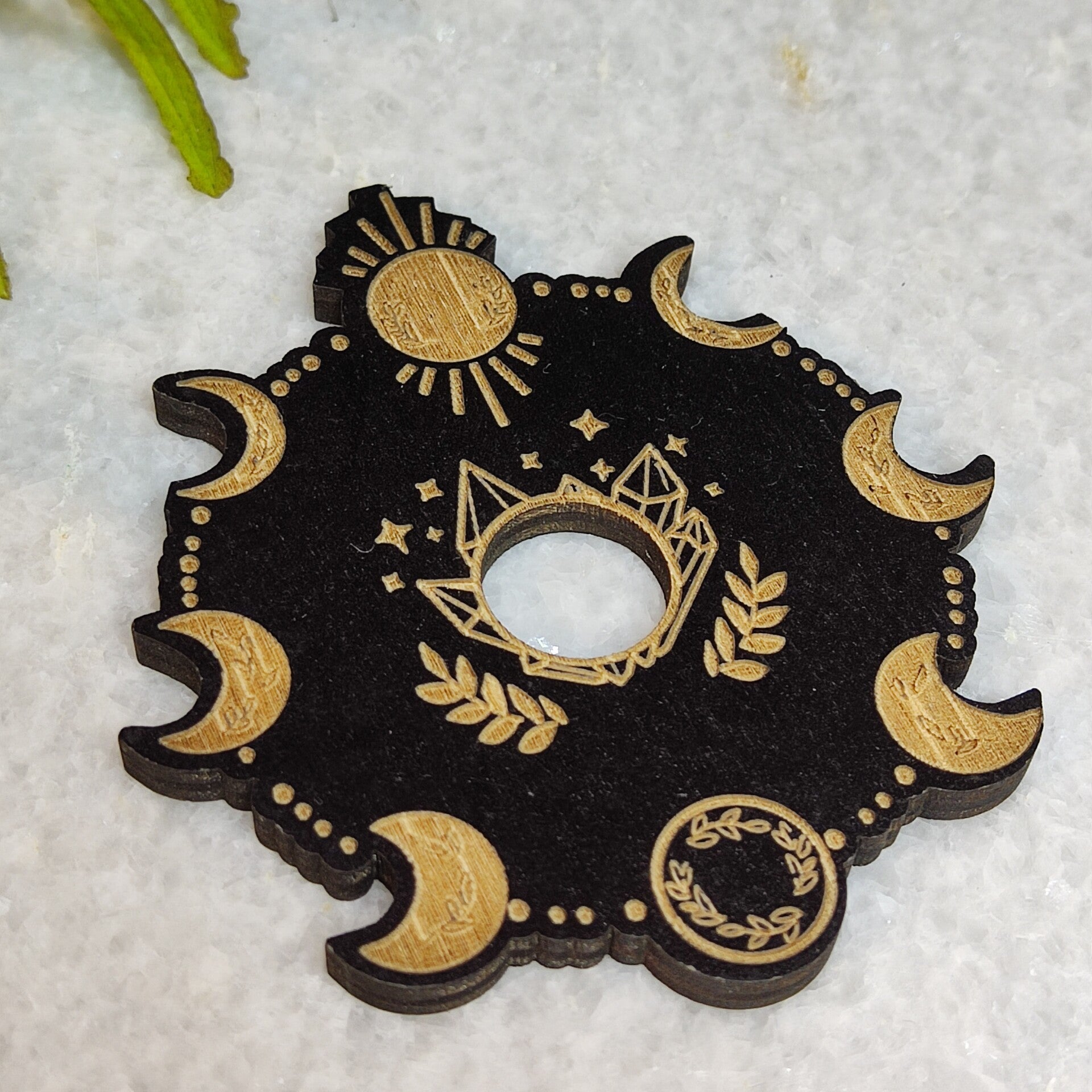 Bolhouder Hout Maanstanden