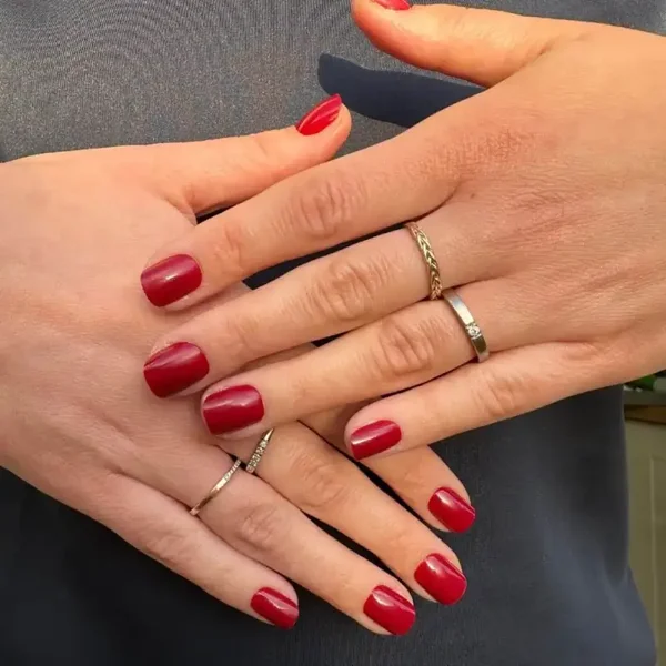 Gelzz Soft Gel Press On Short Business Red (S58)