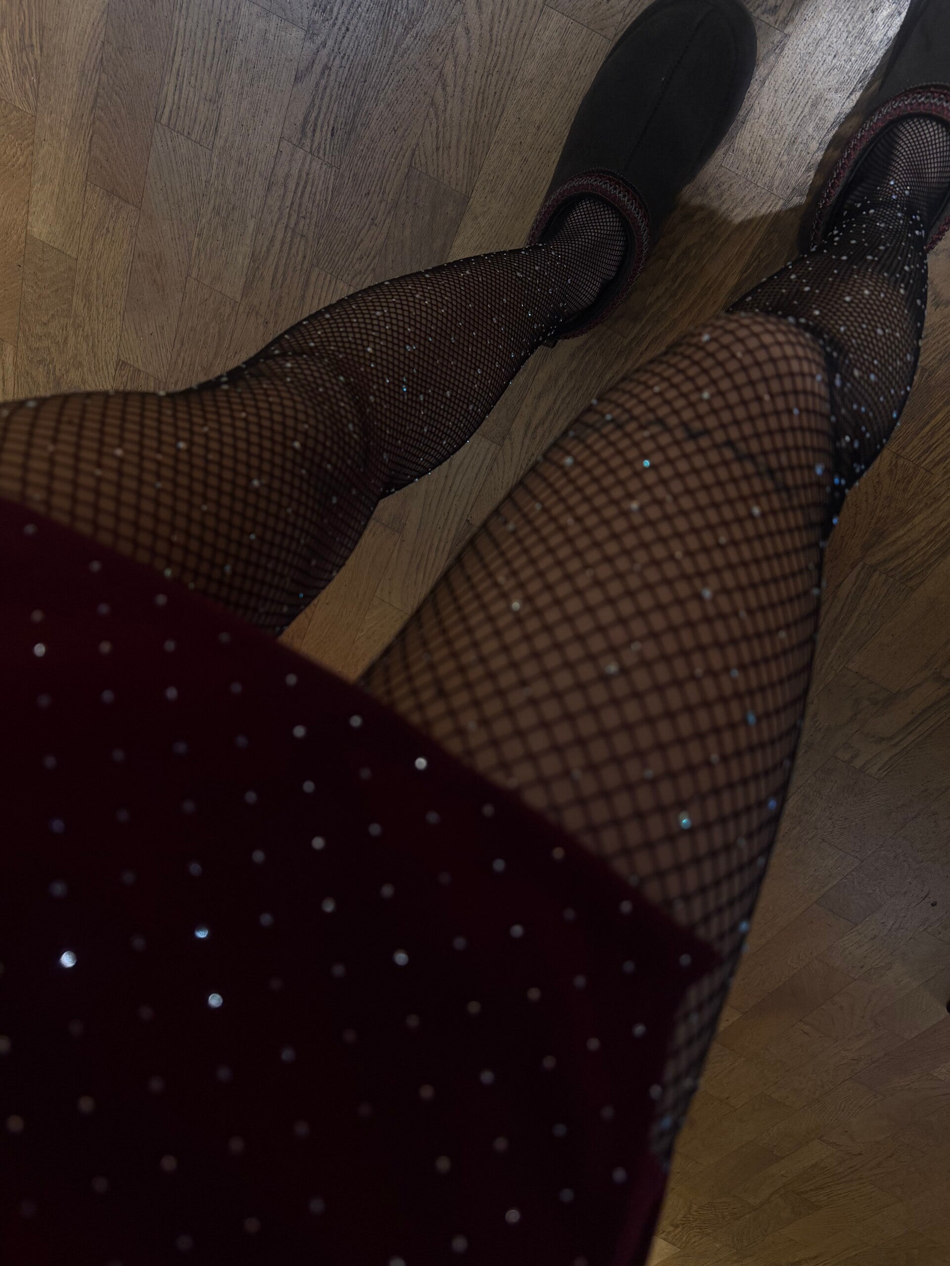 Calze a rete brillantinate