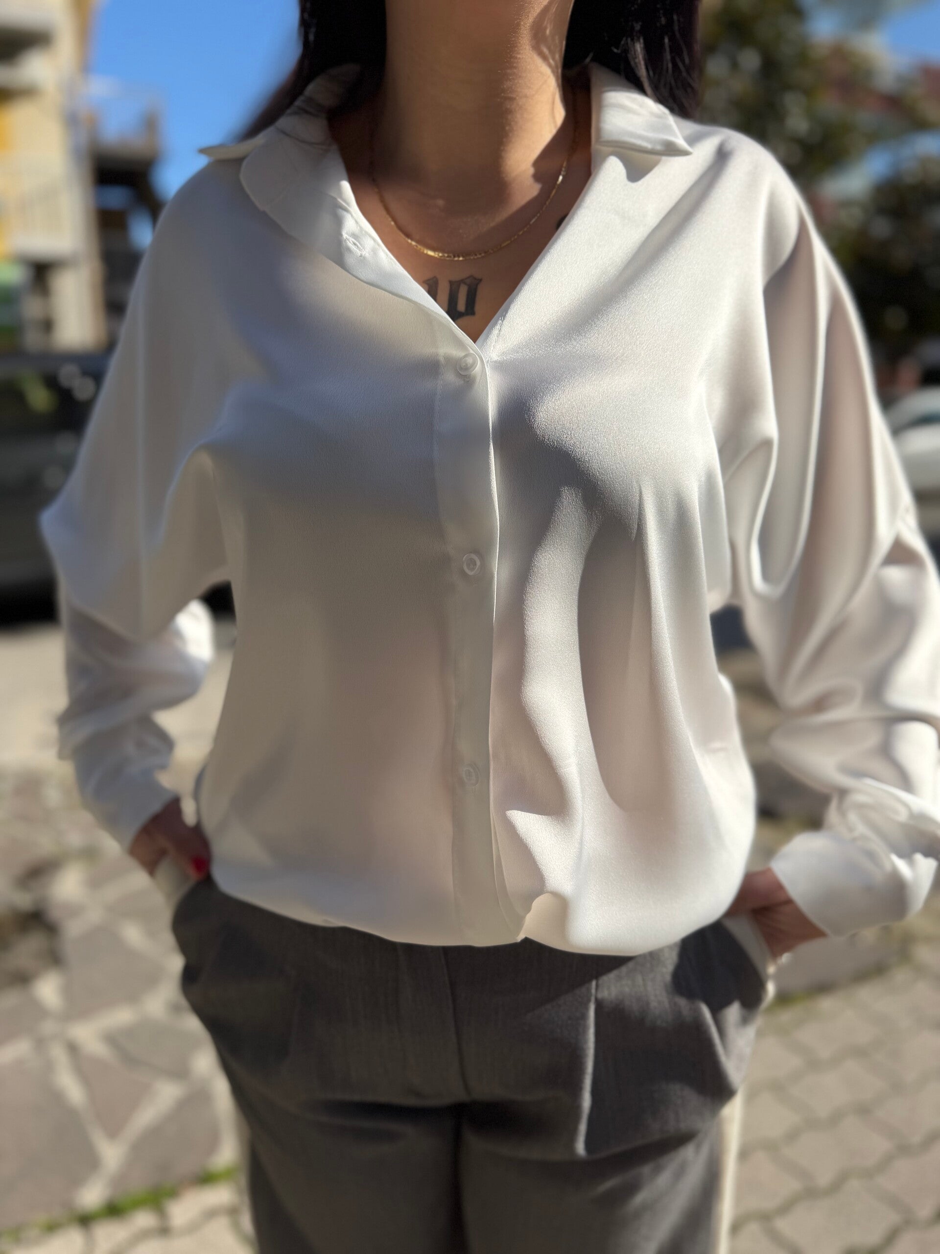 Camicia di raso