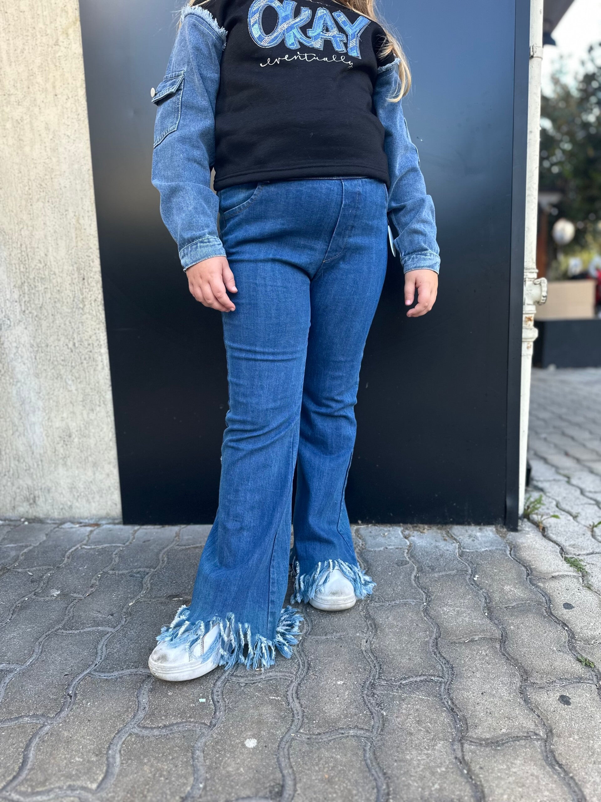 Jeans sfrangiati bambina