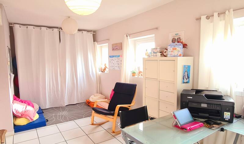 SALLE DE CONSULTATION 2